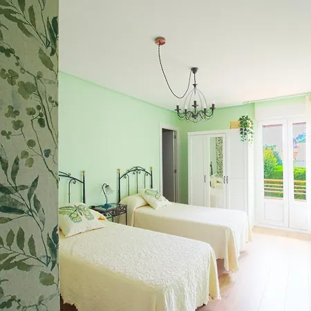 La Palmera Villa Mortera